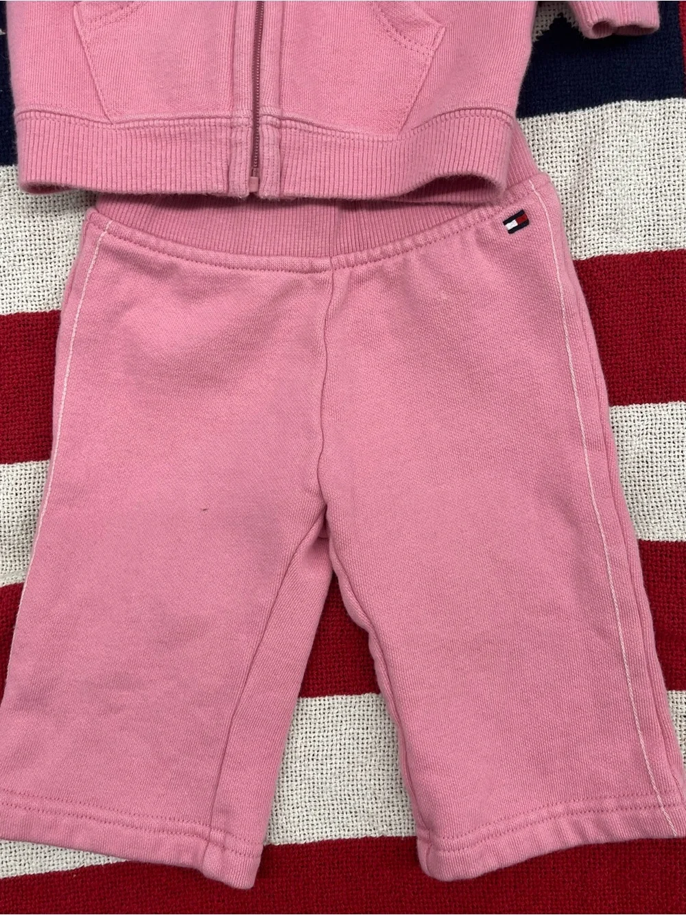Tommy Hilfiger Pink Hooded Zip Sweatshirt & Jogger Pants Set Size 3-6 Months
